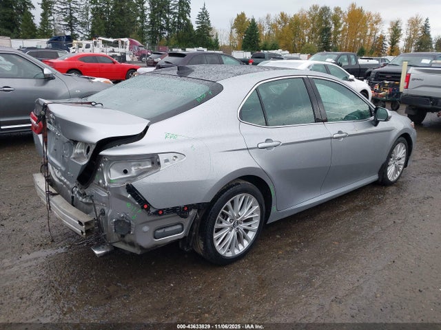 4T1BZ1HK3JU020694 Toyota Camry Xle V6