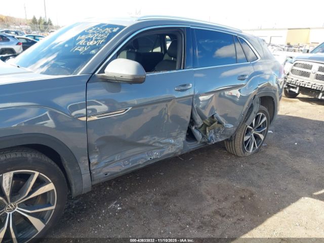 2024 VOLKSWAGEN ATLAS CROSS SPORT 1V2FE2CA3RC249351 Photo 5