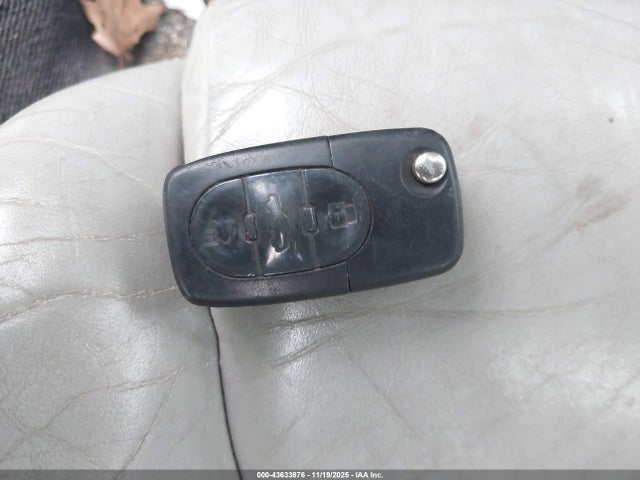 2002 AUDI TT TRUWT28N321027757 Photo 10