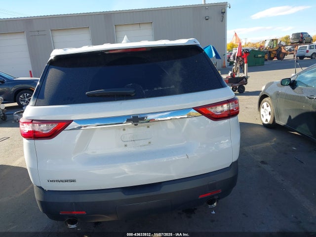 1GNERFKW9JJ255121 Chevrolet Traverse Ls
