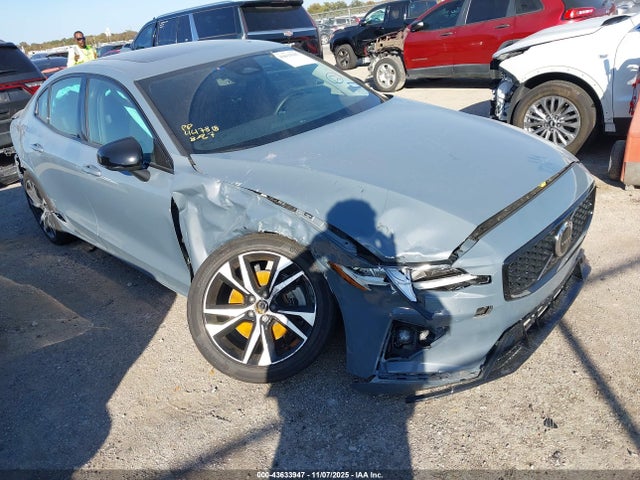 2024 VOLVO S60 7JRL12FK4RG321320 Photo 5