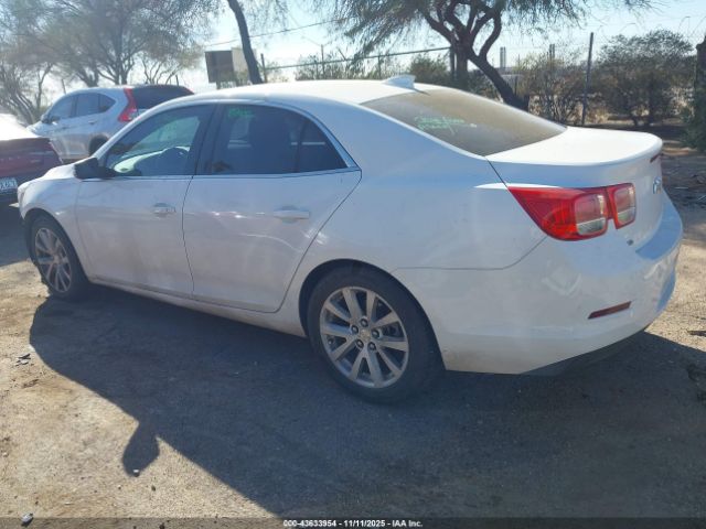 2015 CHEVROLET MALIBU 1G11D5SL3FF121441 Photo 2