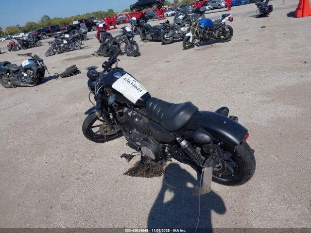 2021 HARLEY-DAVIDSON XL883 1HD4LE213MB405998 Photo 2