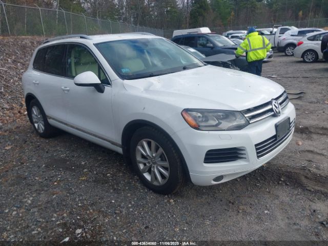 2013 VOLKSWAGEN TOUAREG WVGEF9BP0DD001419