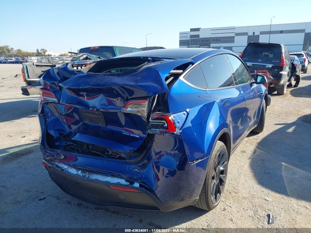 2022 TESLA MODEL Y 7SAYGDEE3NA002120 Photo 3