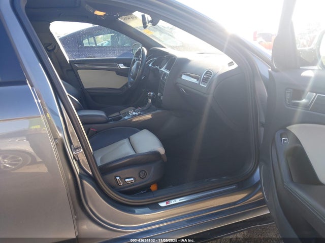 2016 AUDI S4 WAUBGAFL1GA003258 Photo 4