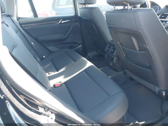 2017 BMW X3 5UXWX9C39H0W73766 Photo 7