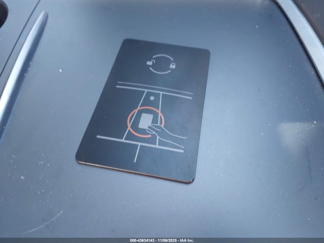 2024 TESLA MODEL Y 7SAYGAEE2RF080945 Photo 10