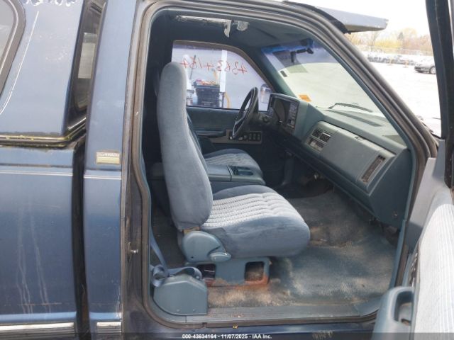 1994 CHEVROLET GMT-400 1GCEC14K7RE174677 Photo 4