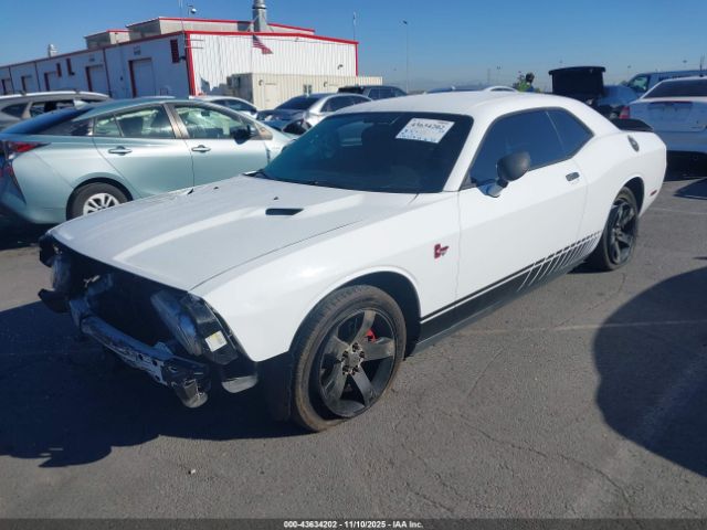 2013 DODGE CHALLENGER 2C3CDYAG8DH582012 Photo 1