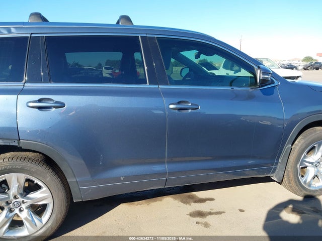 Toyota Highlander Limited 2017 5TDDZRFH5HS427384 Image 14