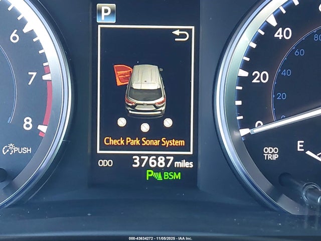 Toyota Highlander Limited 2017 5TDDZRFH5HS427384 Image 16