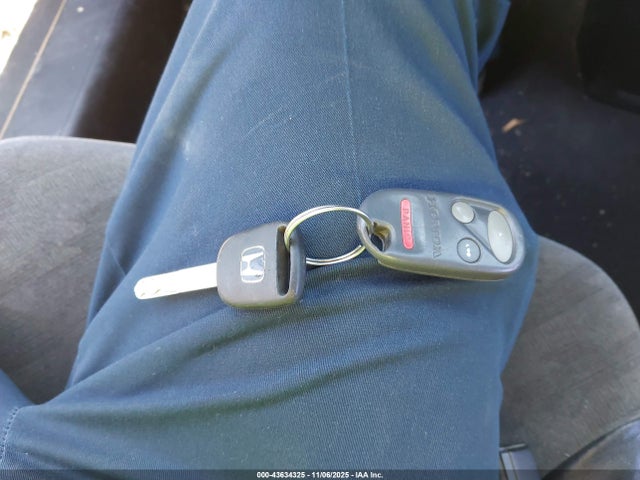 2004 HONDA CR-V JHLRD78844C002422 Photo 10