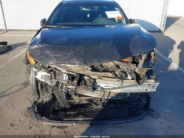 Продаж на аукціоні авто 2018 Toyota Camry Xle, vin: 4T1B11HK1JU011824, номер лоту: 43634334