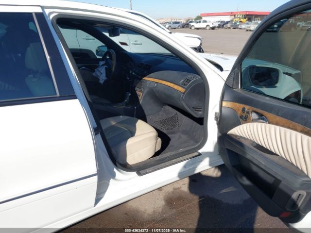 2007 MERCEDES-BENZ E 550 WDBUF72X77B120989 Photo 4