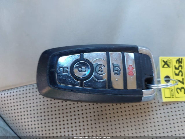 Lincoln Nautilus Standard 2020 2LMPJ6J90LBL35144 Image 48