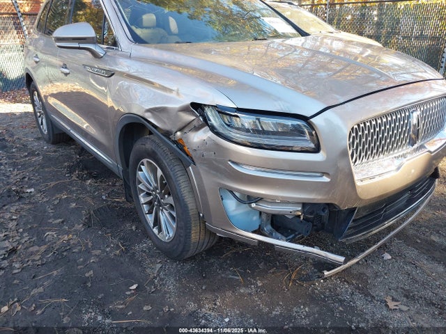 Lincoln Nautilus Standard 2020 2LMPJ6J90LBL35144 Image 43