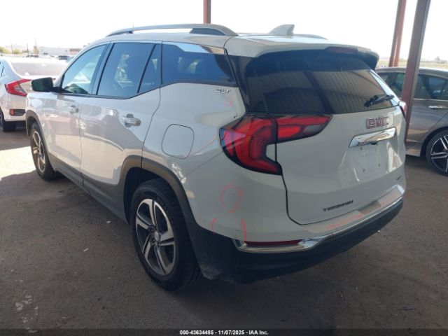 2019 GMC TERRAIN 3GKALREUXKL234314 Photo 2