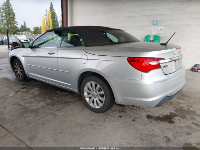2011 CHRYSLER 200 1C3BC2EG9BN537705 Photo 2