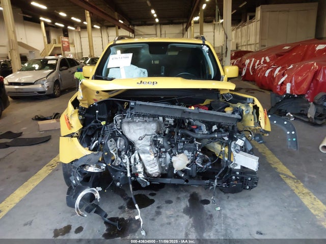 43634500 :رقم المزاد ، ZACCJABB3JPH84216 vin ، 2018 Jeep Renegade Latitude Fwd مزاد بيع