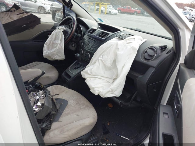 2012 MAZDA MAZDA5 JM1CW2BLXC0111058 Photo 4