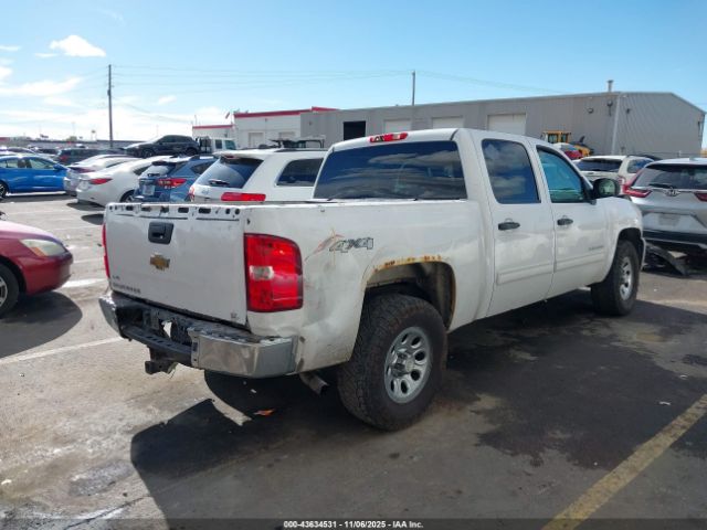 2011 CHEVROLET SILVERADO 1500 3GCPKSEA5BG195646 Photo 3