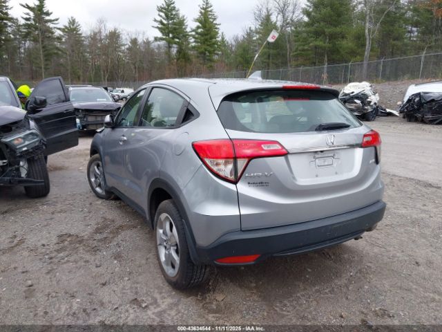 2019 HONDA HR-V 3CZRU6H31KG711826 Photo 2
