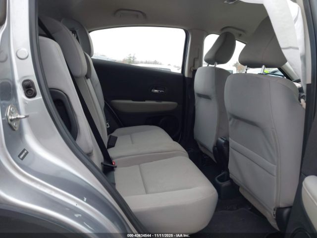 2019 HONDA HR-V 3CZRU6H31KG711826 Photo 7