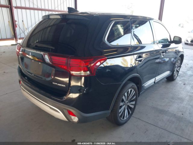 2019 MITSUBISHI OUTLANDER JA4AZ3A39KZ009888 Photo 3
