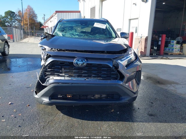 Продаж на аукціоні авто 2022 Toyota Rav4 Xle, vin: 2T3W1RFV2NC187373, номер лоту: 43634614