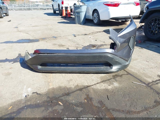 Продаж на аукціоні авто 2022 Toyota Rav4 Xle, vin: 2T3W1RFV2NC187373, номер лоту: 43634614