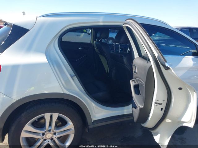 2016 MERCEDES-BENZ GLA 250 WDCTG4GB4GJ190455 Photo 7