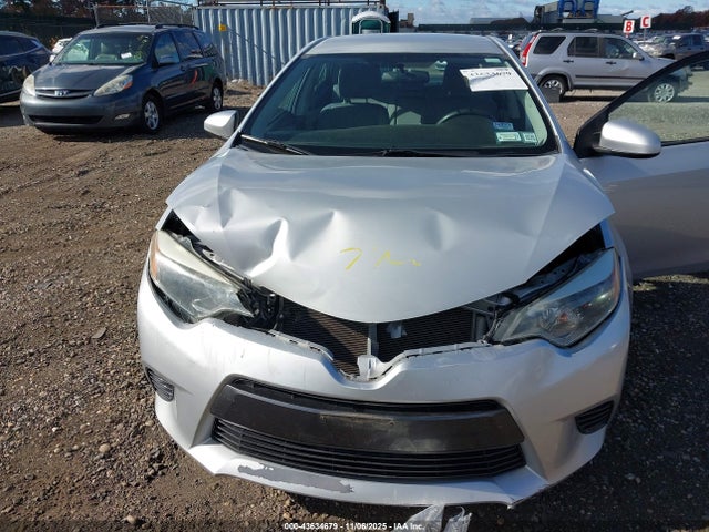 Продажа на аукционе авто 2015 Toyota Corolla Le, vin: 2T1BURHE8FC303768, номер лота: 43634679