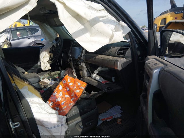 2024 TOYOTA 4RUNNER JTENU5JR8R6266652 Photo 4