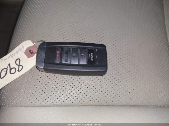 2017 ACURA RDX 5J8TB4H77HL002520 Photo 10