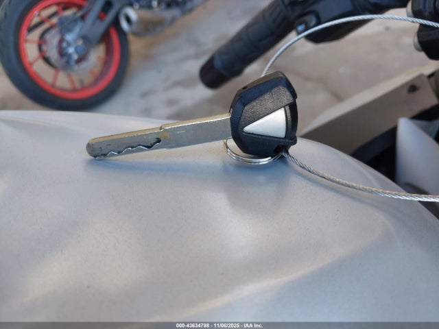 2025 KAWASAKI EX500 ML5EXGH12SDA41634 Photo 10