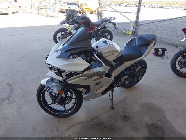 2025 KAWASAKI EX500 ML5EXGH12SDA41634 Photo 1