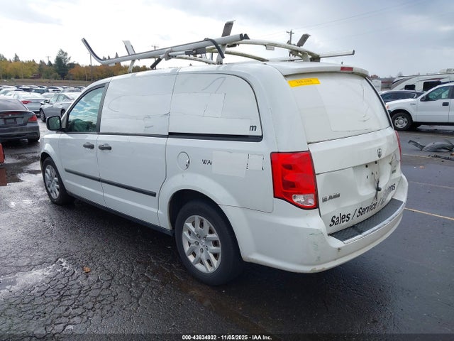 RAM Cargo Tradesman 2015 2C4JRGAG9FR681112 Image 3
