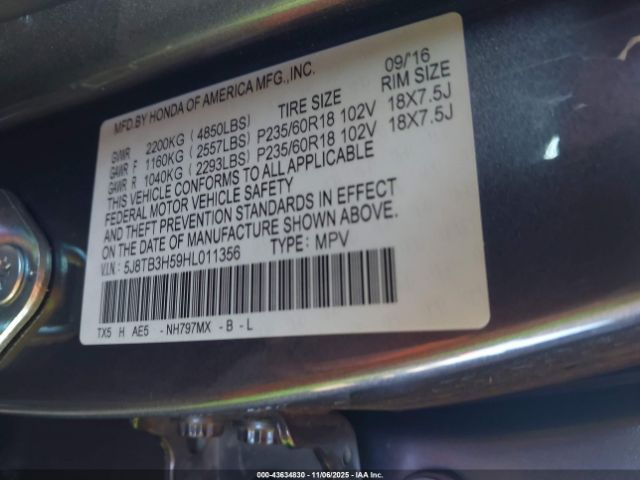 2017 ACURA RDX 5J8TB3H59HL011356 Photo 8