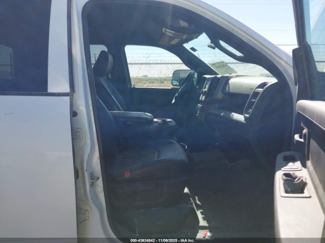 2022 RAM 2500 3C7WR5HJ9NG273650 Photo 4