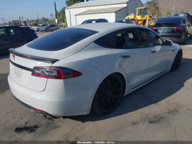 2015 TESLA MODEL S 5YJSA1H13FFP78487 Photo 3