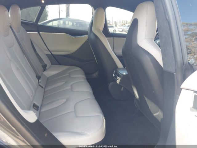 2015 TESLA MODEL S 5YJSA1H13FFP78487 Photo 7