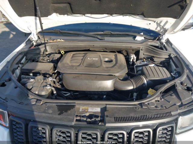 2018 JEEP GRAND CHEROKEE 1C4RJFBG0JC310005 Photo 9