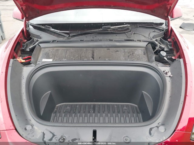 2024 TESLA MODEL Y 7SAYGAEE0RF149440 Photo 9