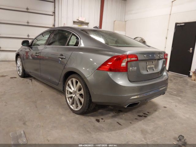 2017 VOLVO S60 INSCRIPTION LYV402HM2HB144040 Photo 2