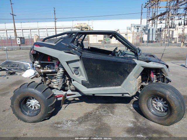 3NSGAL926NG624842 Polaris Rzr Turbo R Ultimate