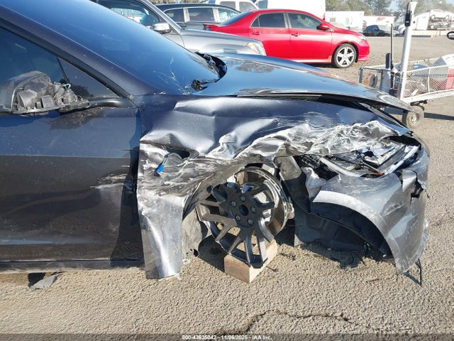 2025 TESLA MODEL 3 5YJ3E1EA4SF999653 Photo 5