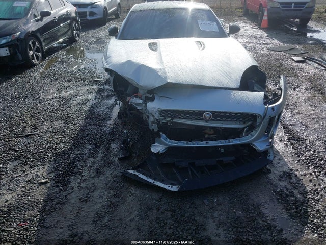 SAJWA6ATXH8K42232 Jaguar F-type Premium