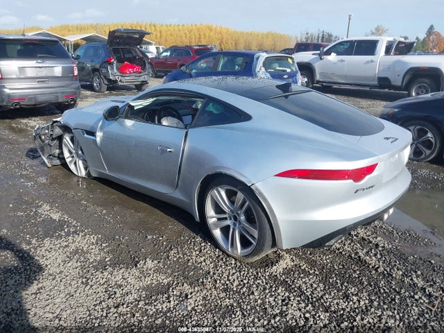 2017 JAGUAR F-TYPE SAJWA6ATXH8K42232 Photo 2