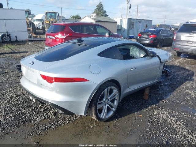 2017 JAGUAR F-TYPE SAJWA6ATXH8K42232 Photo 3